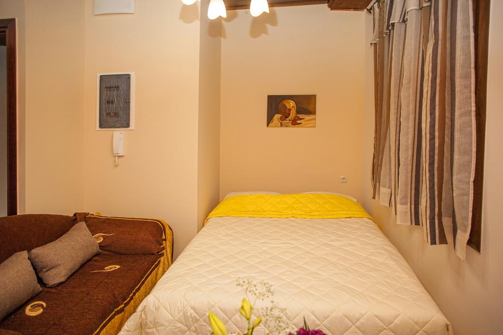 Argyro'S House Apartment Rethymno  Bagian luar foto